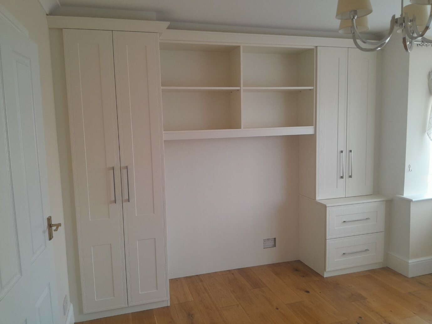 Bespoke fitted furniture and spare room storage