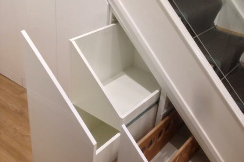 Under Stairs Fitted Furniture Groves 3